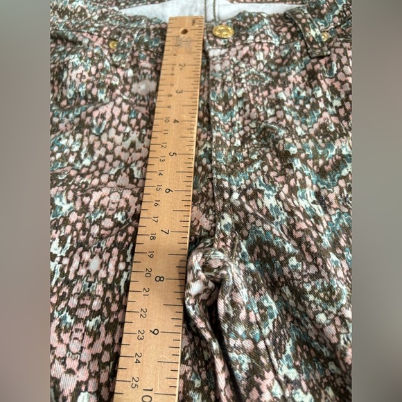7 For all Mankind the skinny jeans in mosaic snake print size 28 pastel - Picture 14 of 16
